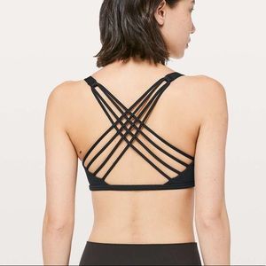 Lululemon free to be bra